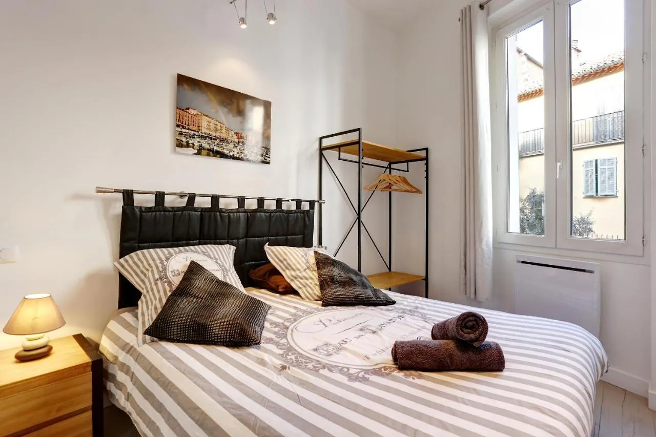Apartment Le Saint Joseph - Old Tow, 2 Appartments In 1 Nice France
